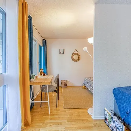 아파트 Charming T2, Wifi, Air Conditioning, Balcony 그르노블